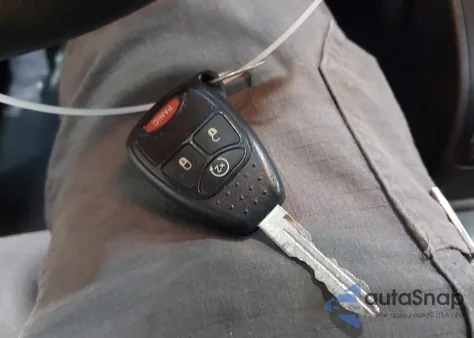 2016 Jeep Compass Sport из США, поврежденный, VIN 1C4NJDBB2GD759910